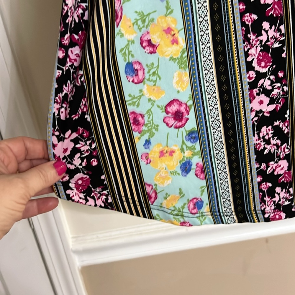 HONEYME Multi Color Striped Floral Empire Waist Bell Sleeve Dress, Medium, GUC. - Picture 7 of 9